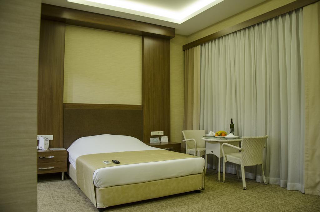 Hotel Tilmen Газиантеп Екстериор снимка